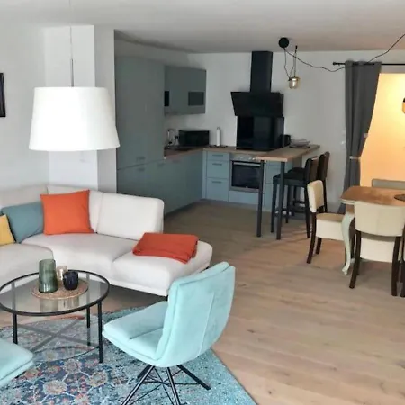 Ferienwohnung Geschmackvoller Neubau In Zirndorf. Exterior foto