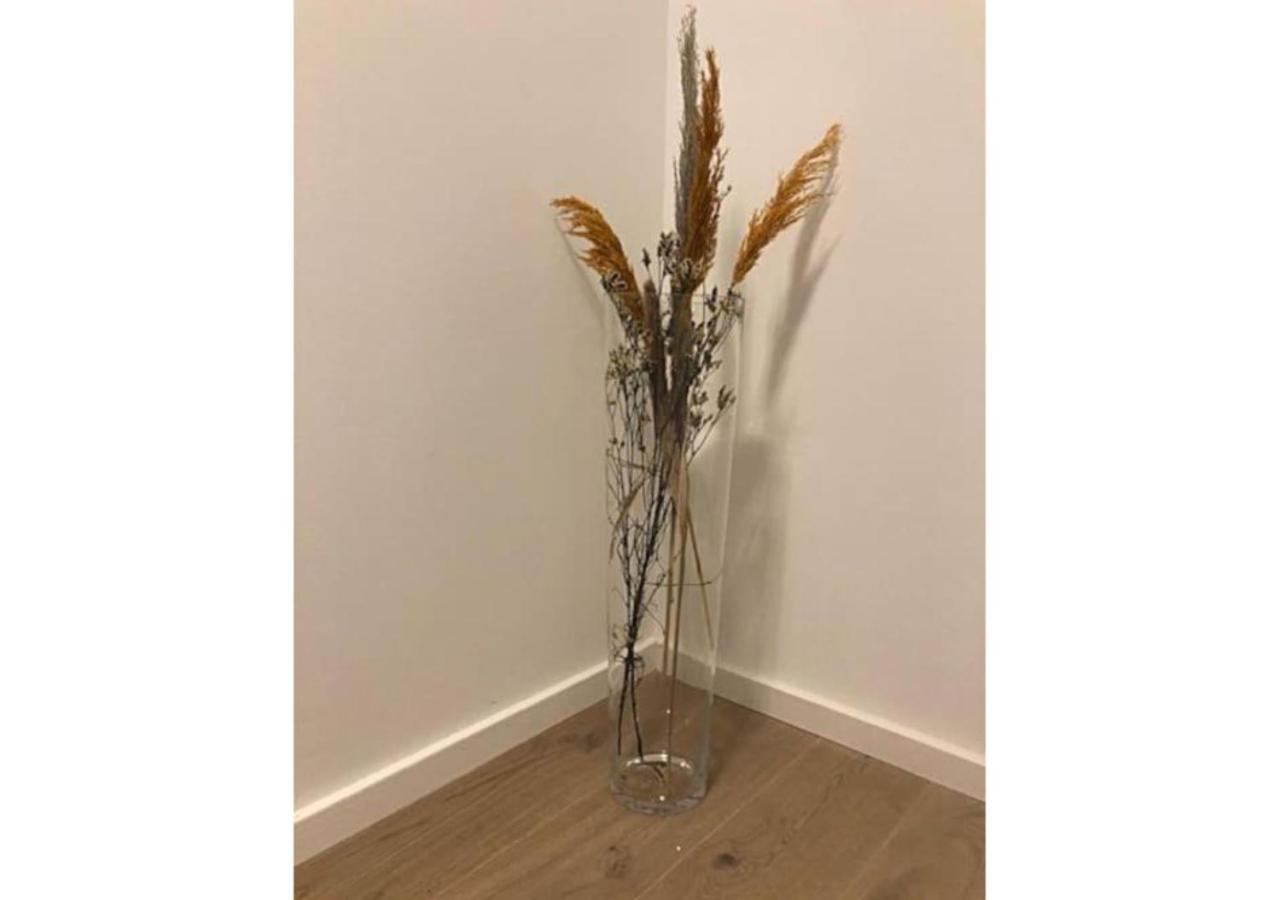 Geschmackvoller Neubau In Zirndorf. Apartment